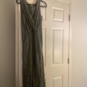 Anna Melani Linen Green Jumpsuit Small